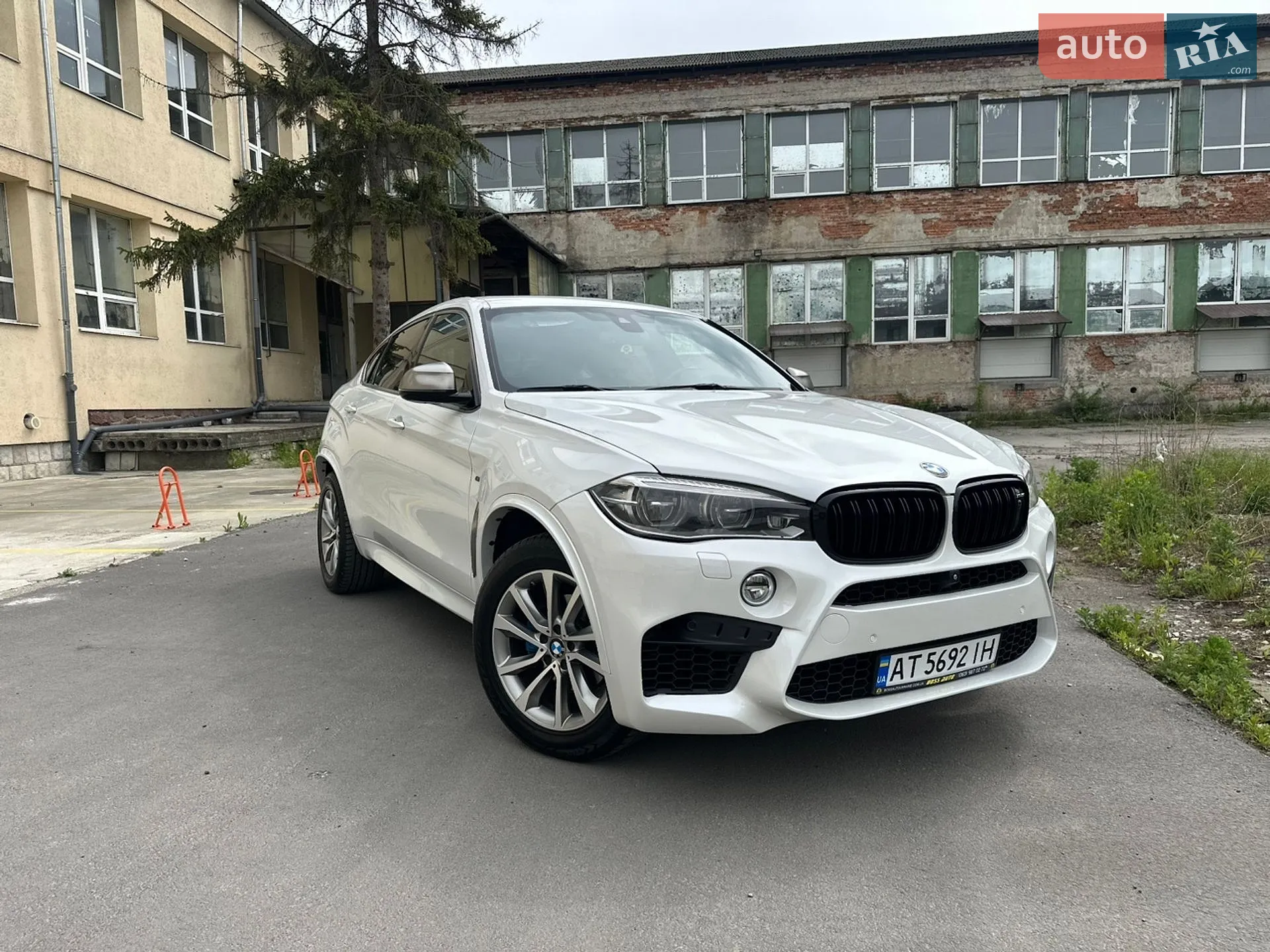 2017 BMW X6 - фото 1