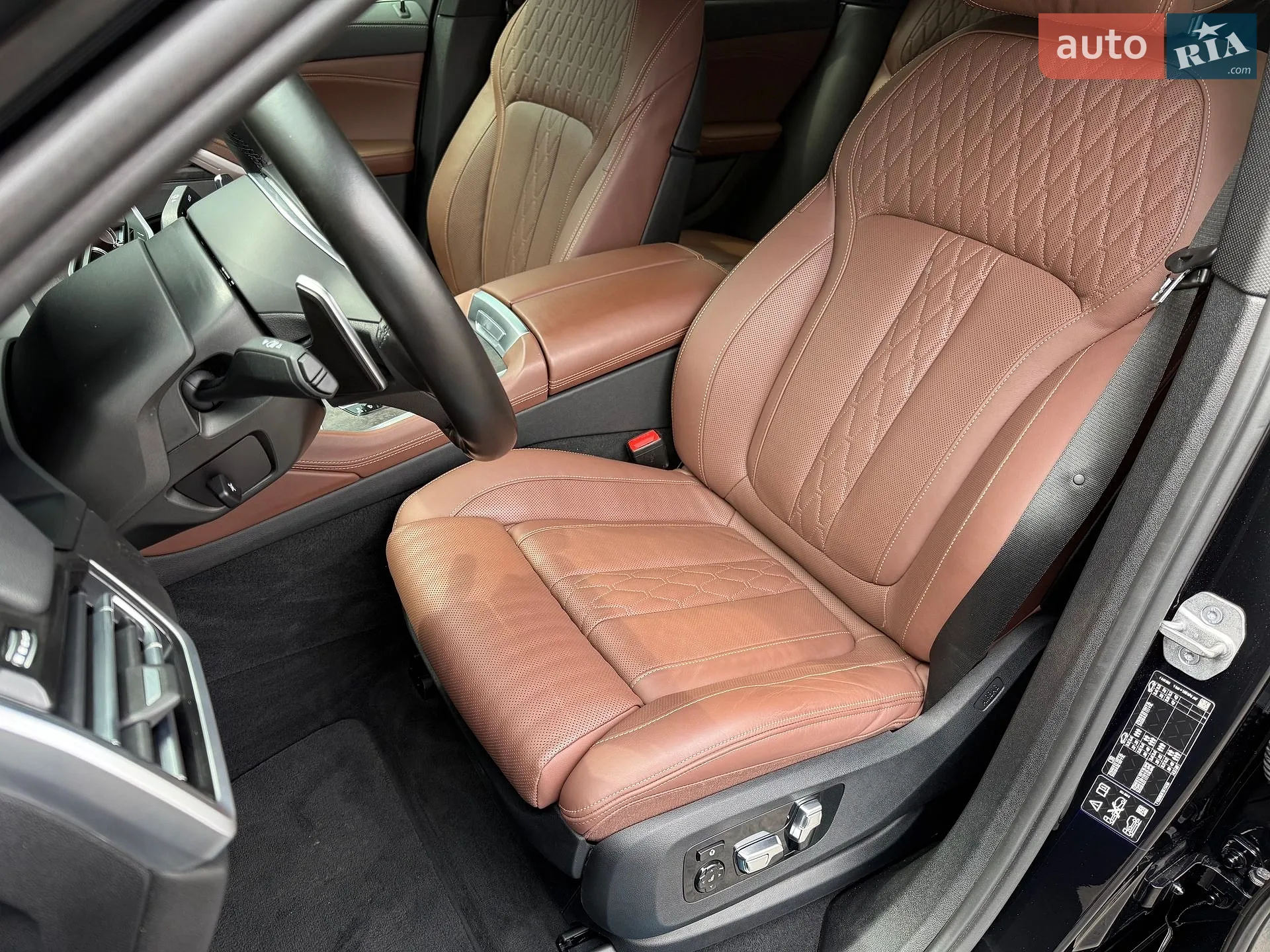 2023 BMW X6 - мініатюра 7