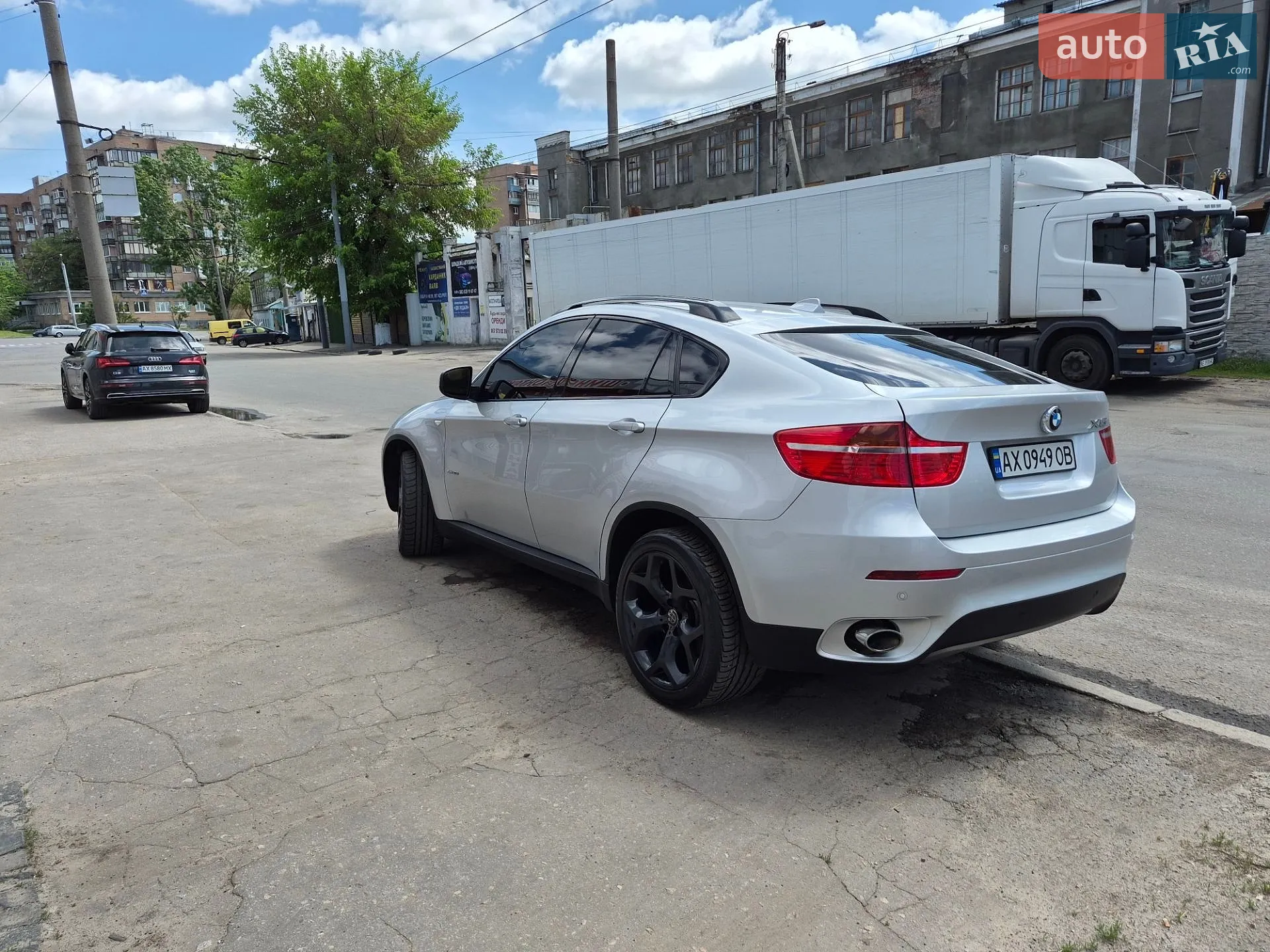 2011 BMW X6 - мініатюра 3