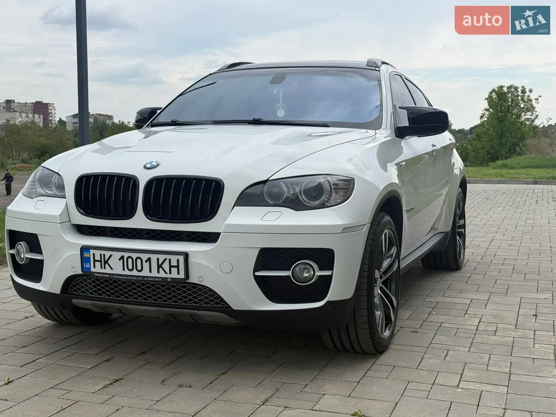 2011 BMW X6 - мініатюра 2