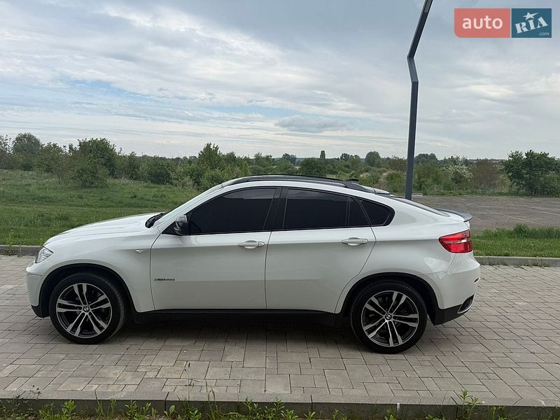 Внедорожник / Кроссовер BMW X6 2011 в Ровно