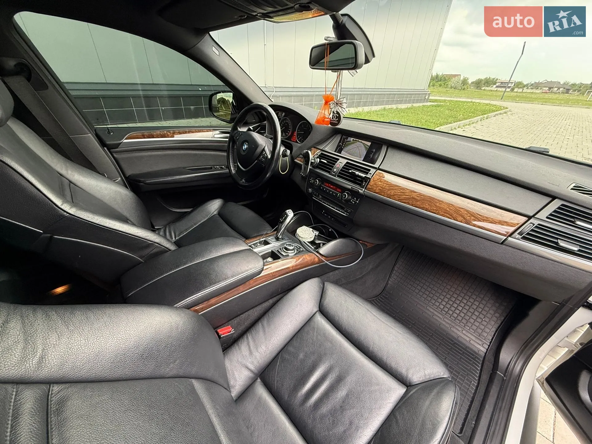 2011 BMW X6 - мініатюра 22