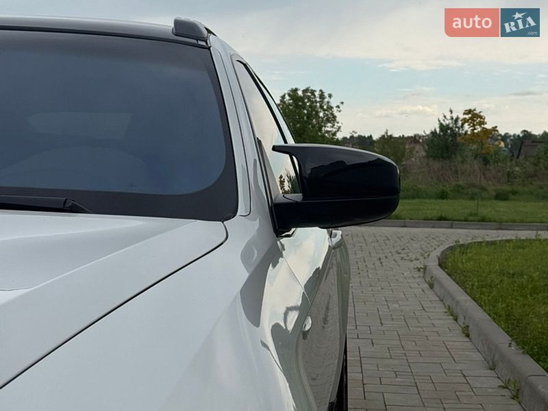 Внедорожник / Кроссовер BMW X6 2011 в Ровно