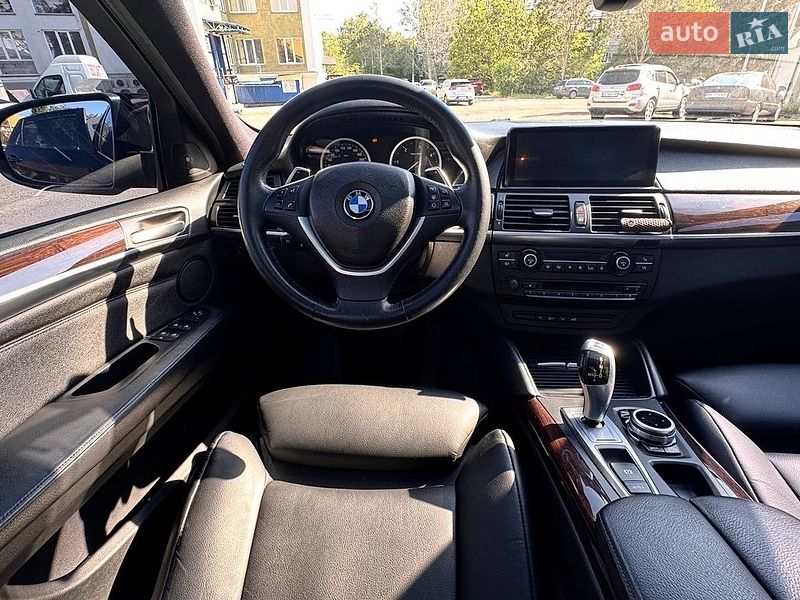 Внедорожник / Кроссовер BMW X6 2014 в Одессе