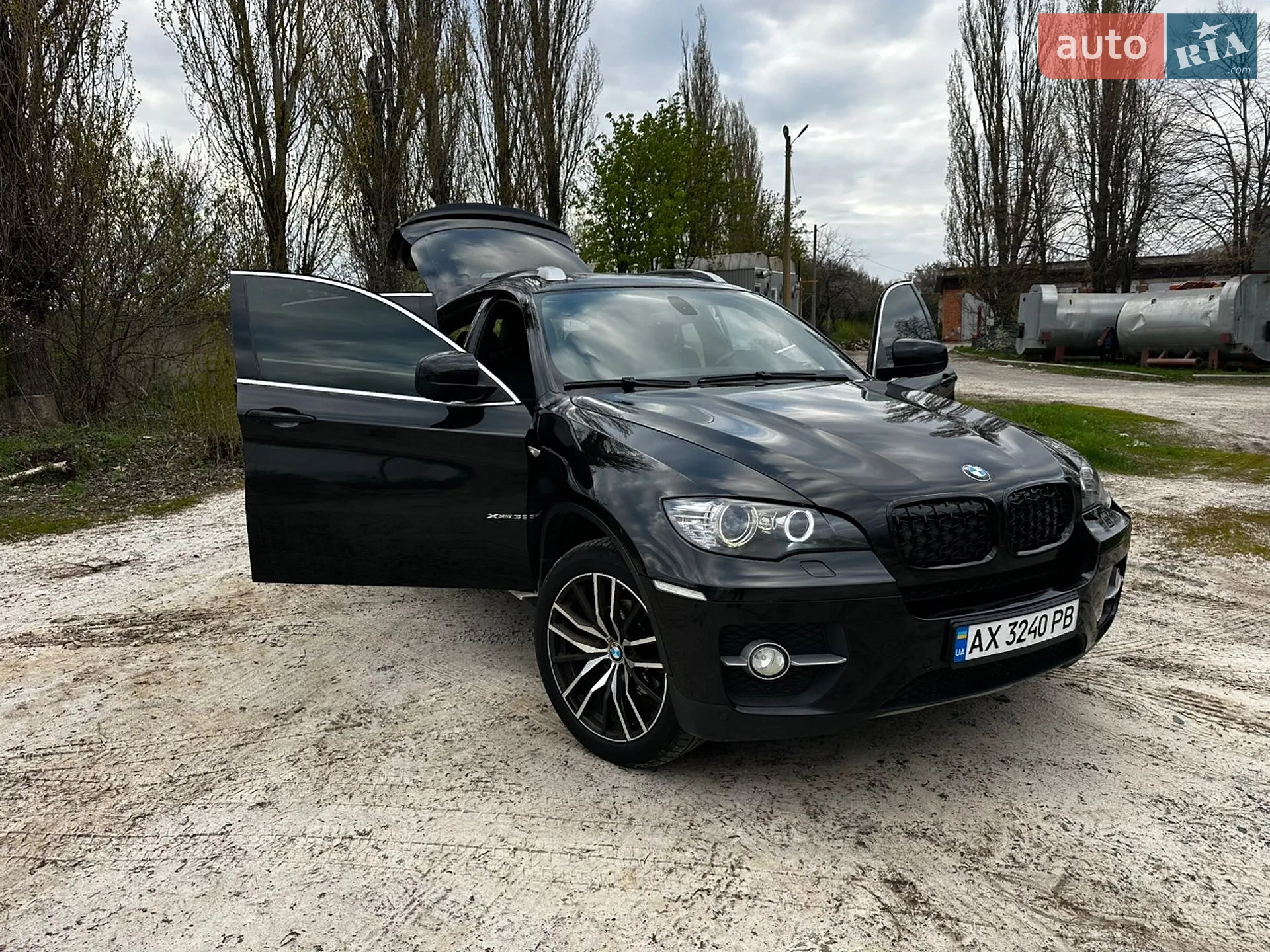 2011 BMW X6 - мініатюра 23