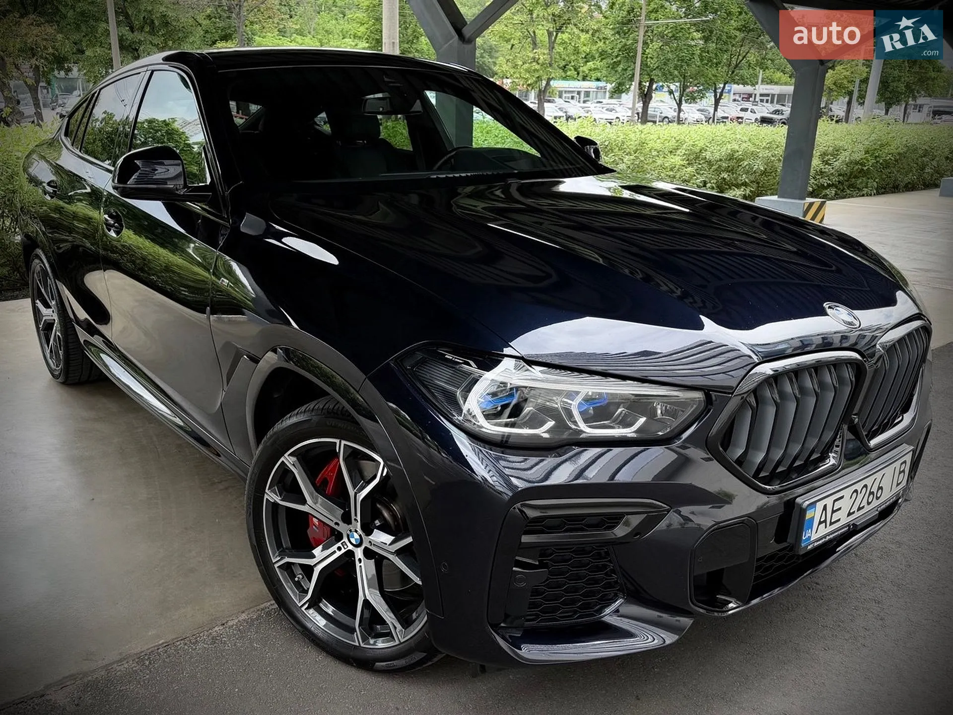 2022 BMW X6 - фото 1