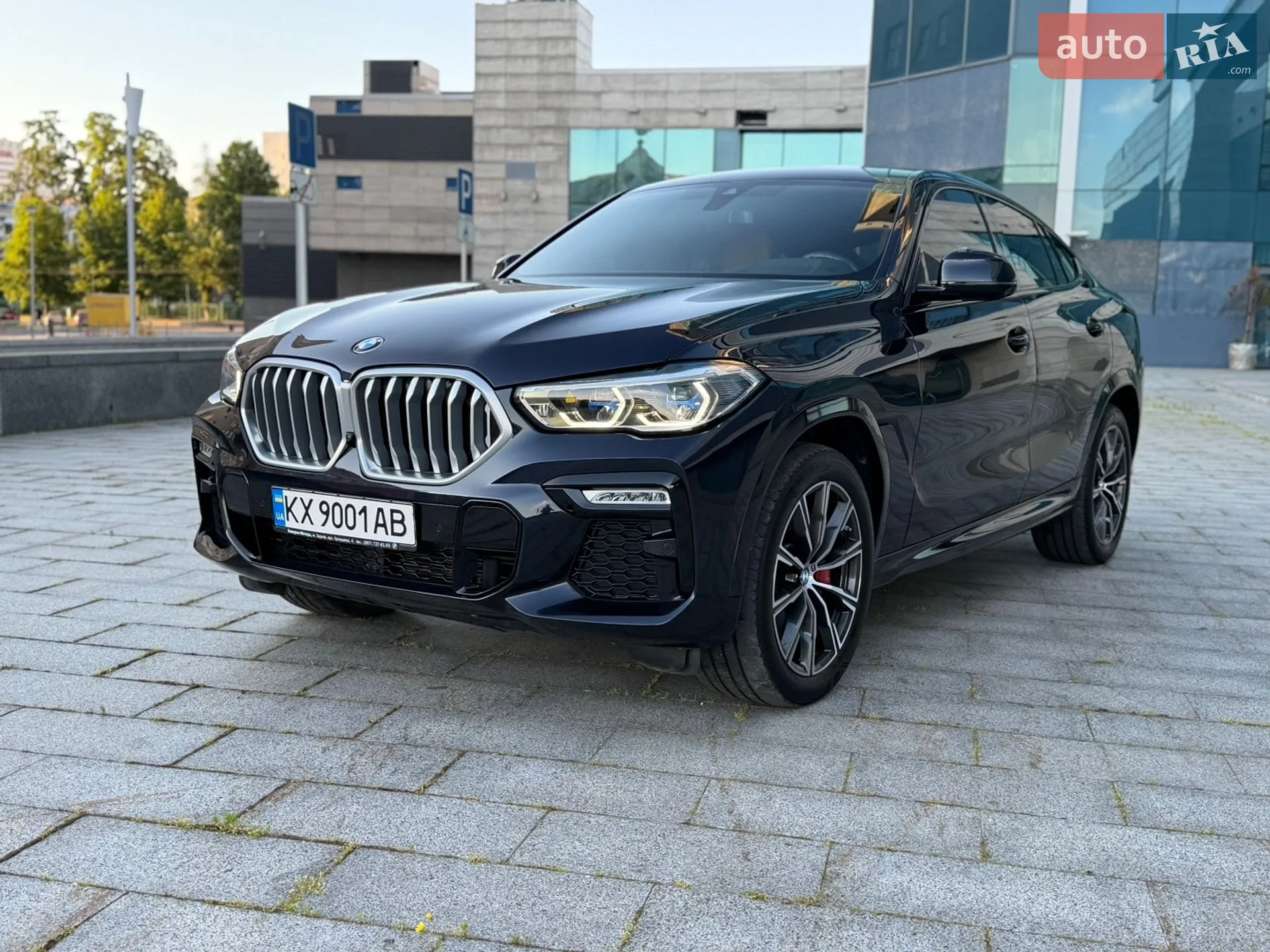 2022 BMW X6 - мініатюра 3