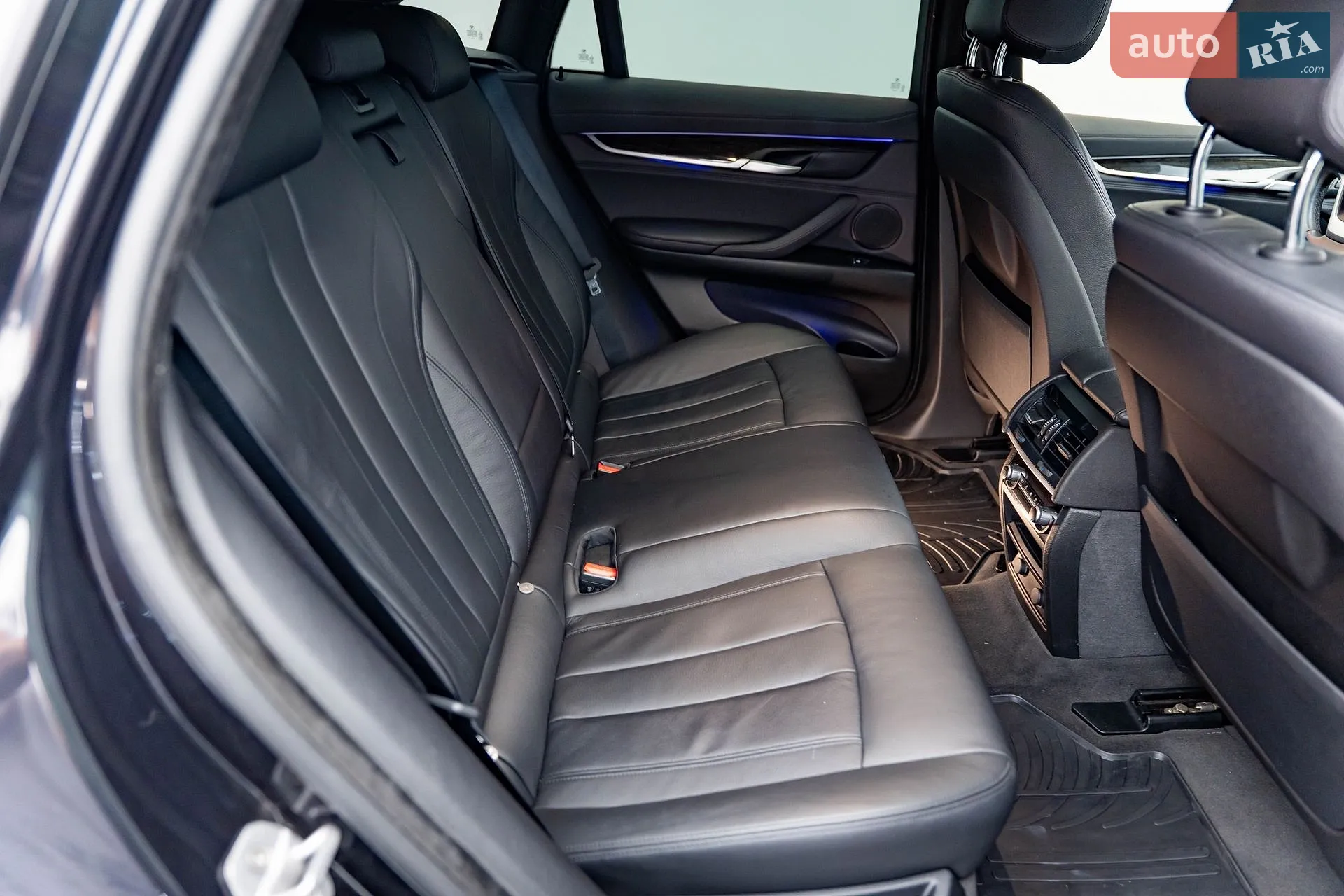 2016 BMW X6 - мініатюра 27