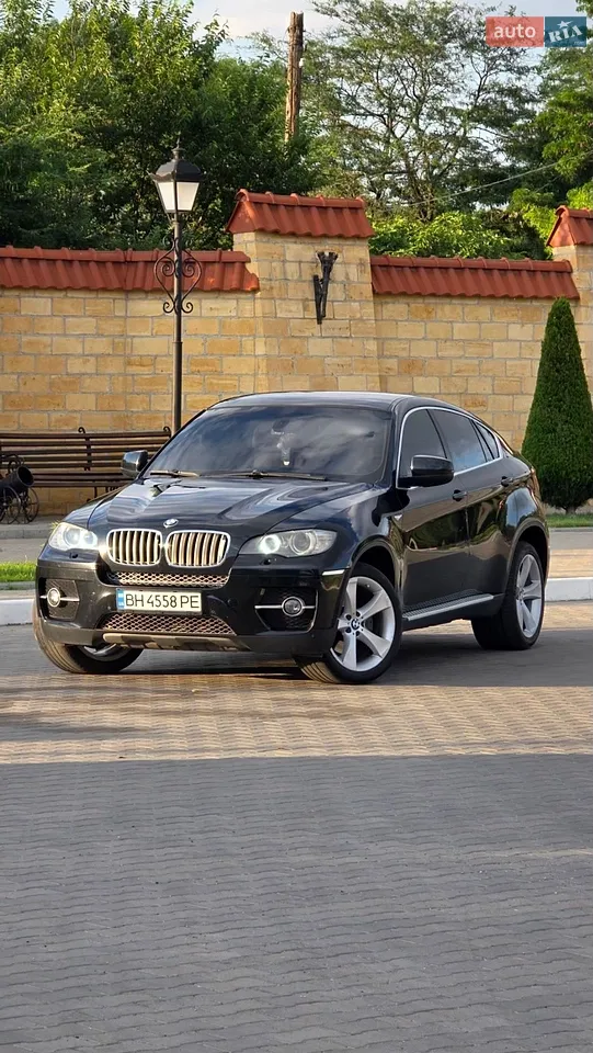 2010 BMW X6 - мініатюра 18