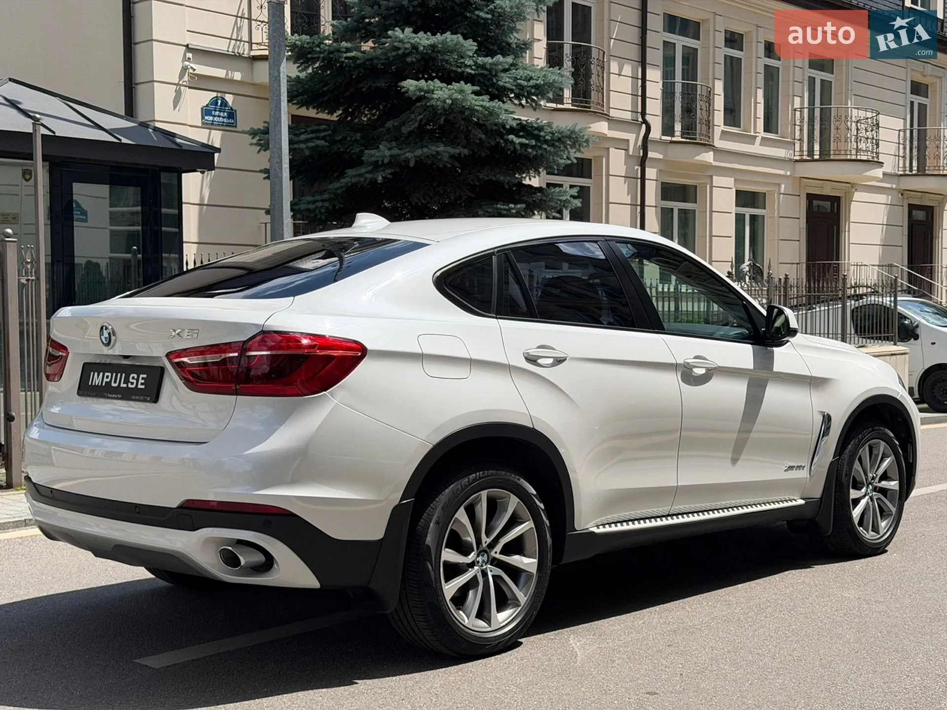 2015 BMW X6 - мініатюра 14