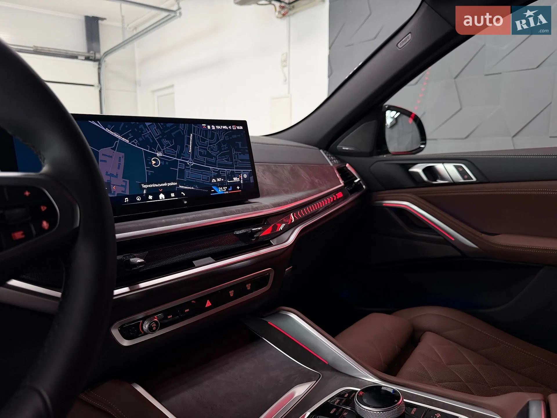2025 BMW X6 - мініатюра 31