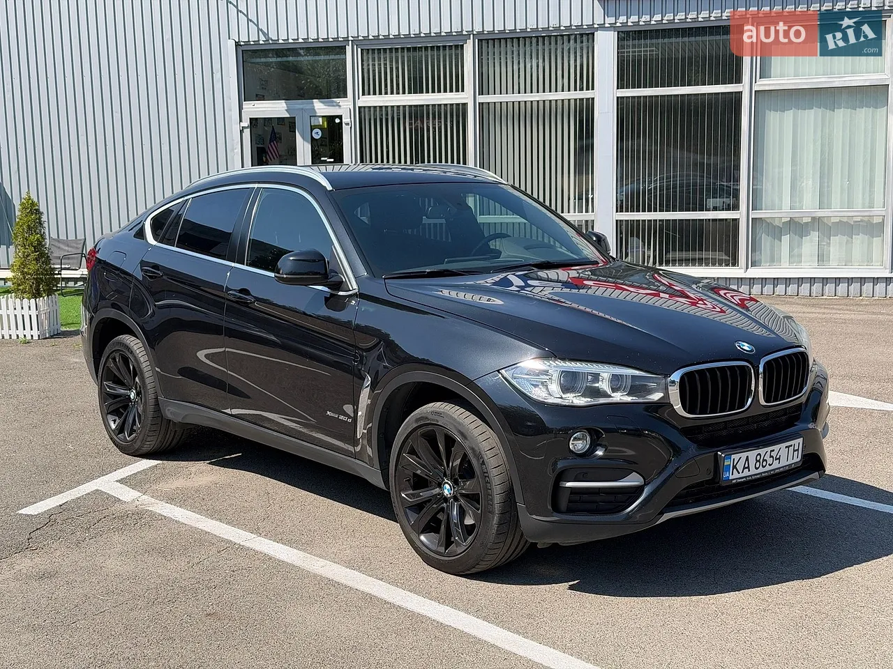 2015 BMW X6 - мініатюра 21