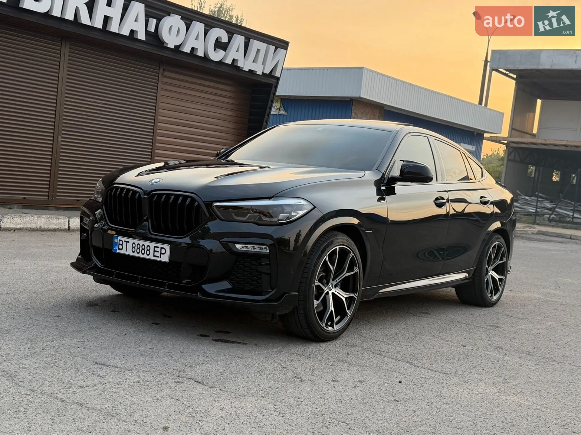 2020 BMW X6 - мініатюра 3