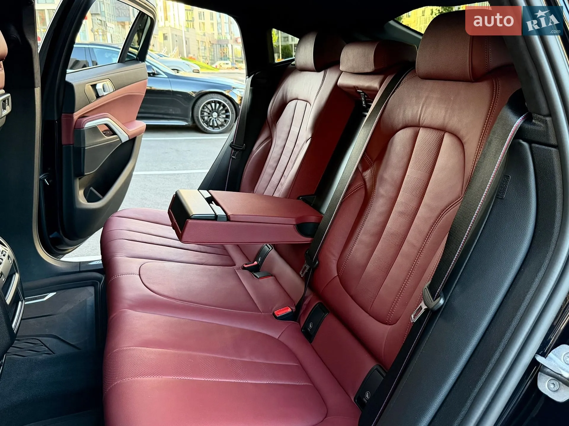 2022 BMW X6 - мініатюра 44