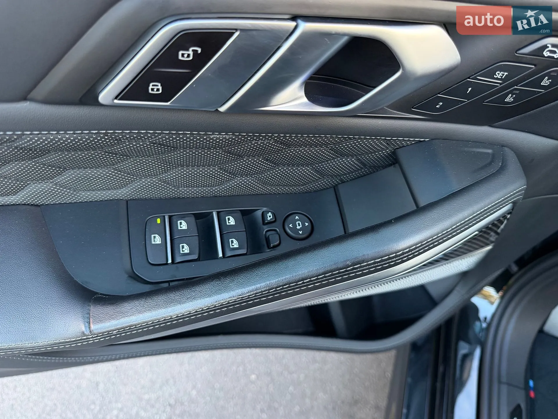 2021 BMW X6 - мініатюра 47