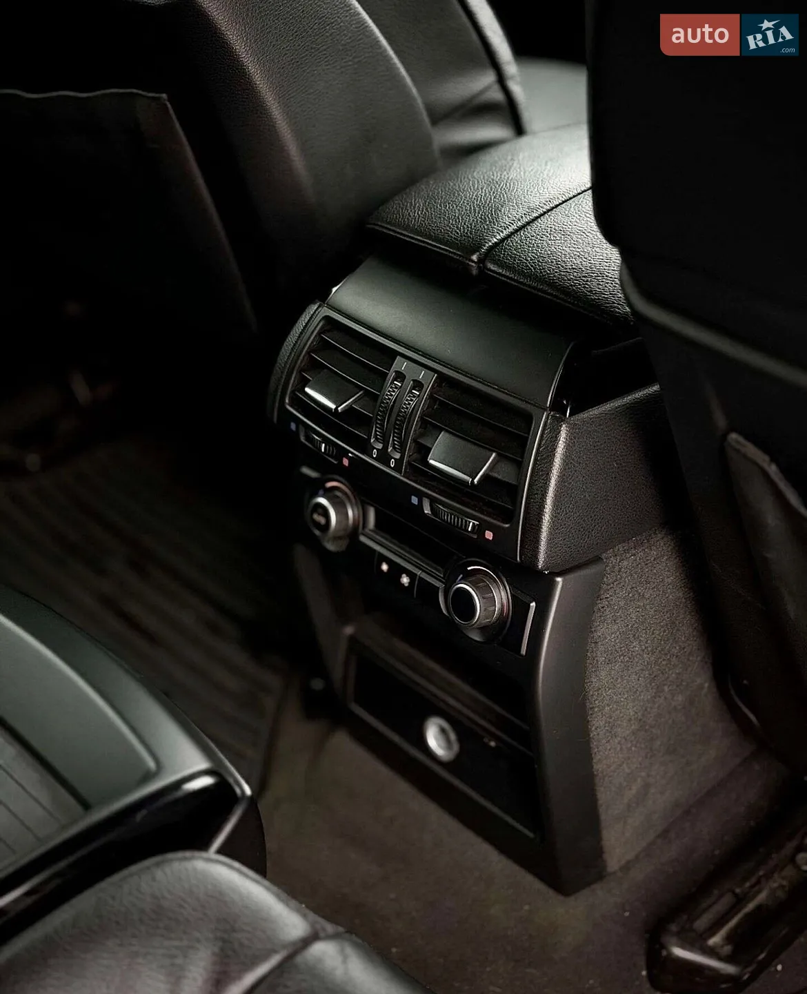 2010 BMW X6 - мініатюра 6