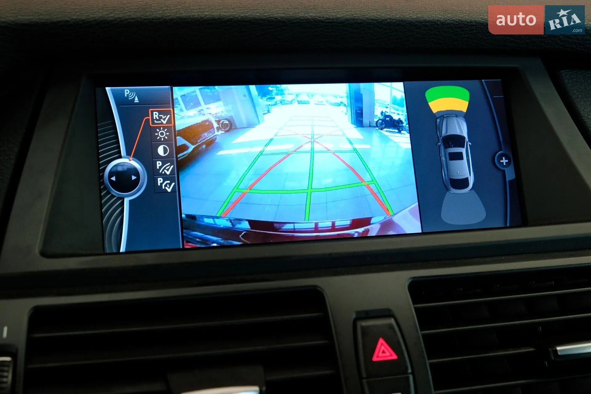 2011 BMW X6 - мініатюра 17