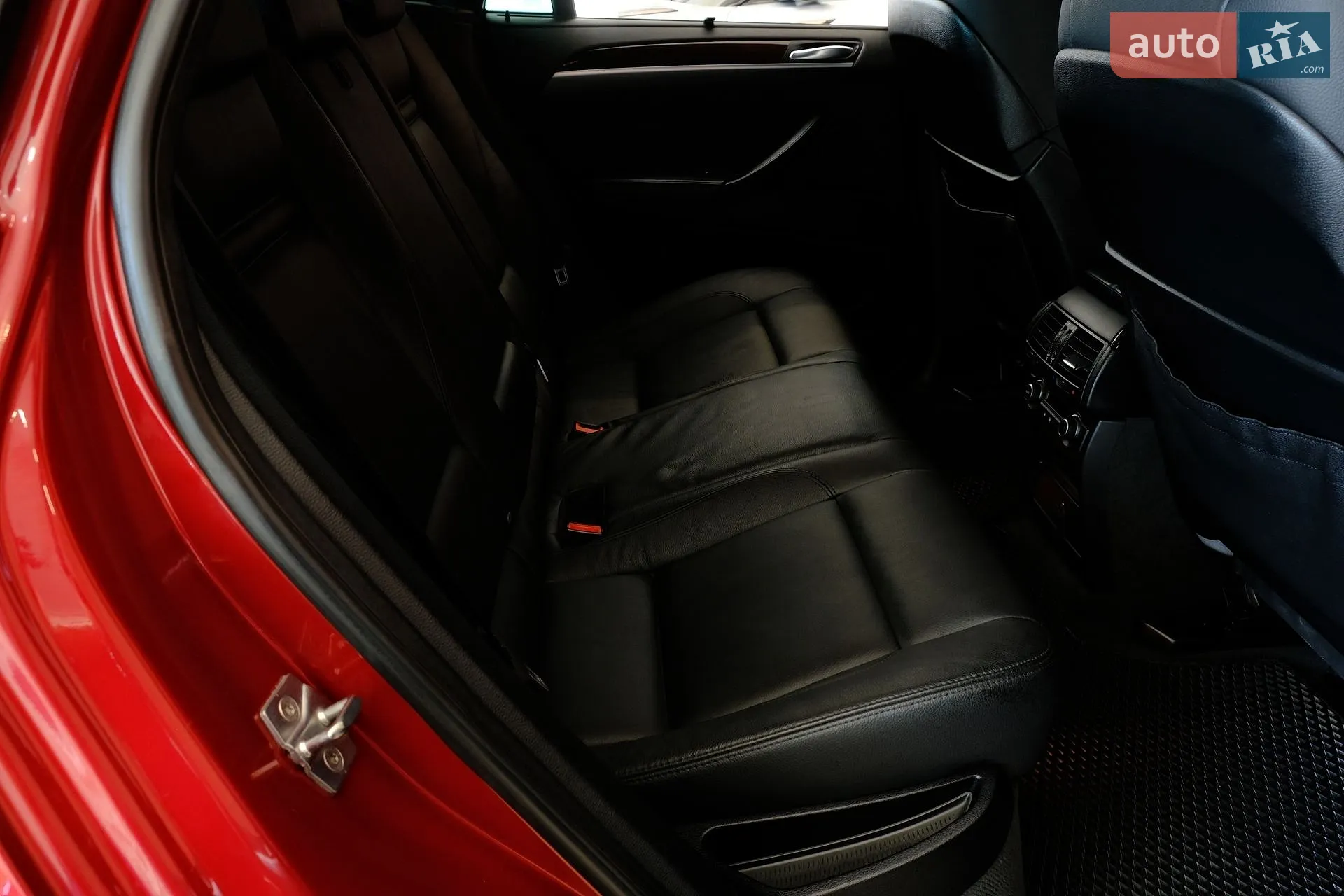 2011 BMW X6 - мініатюра 33