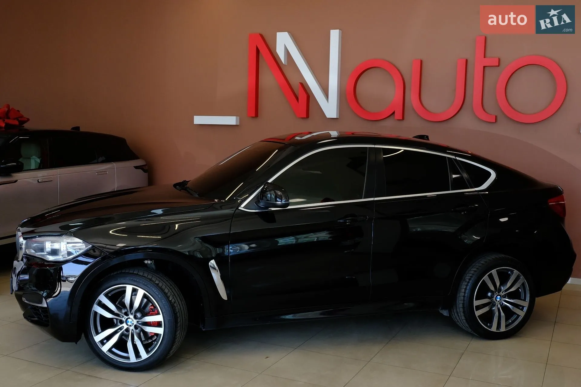 2016 BMW X6 - мініатюра 11