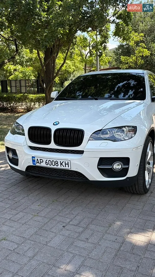 2010 BMW X6 - мініатюра 16