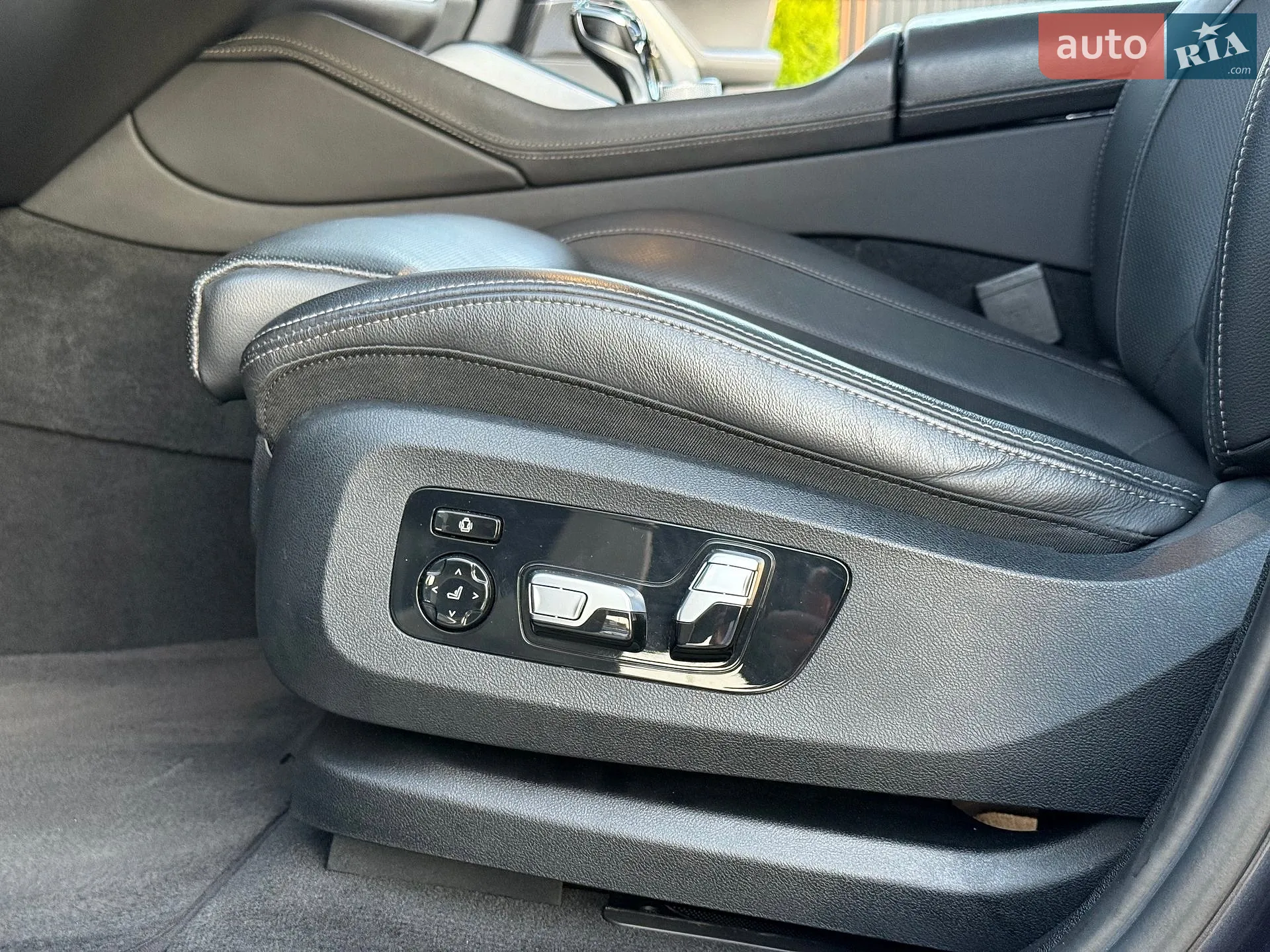 2021 BMW X6 - мініатюра 42