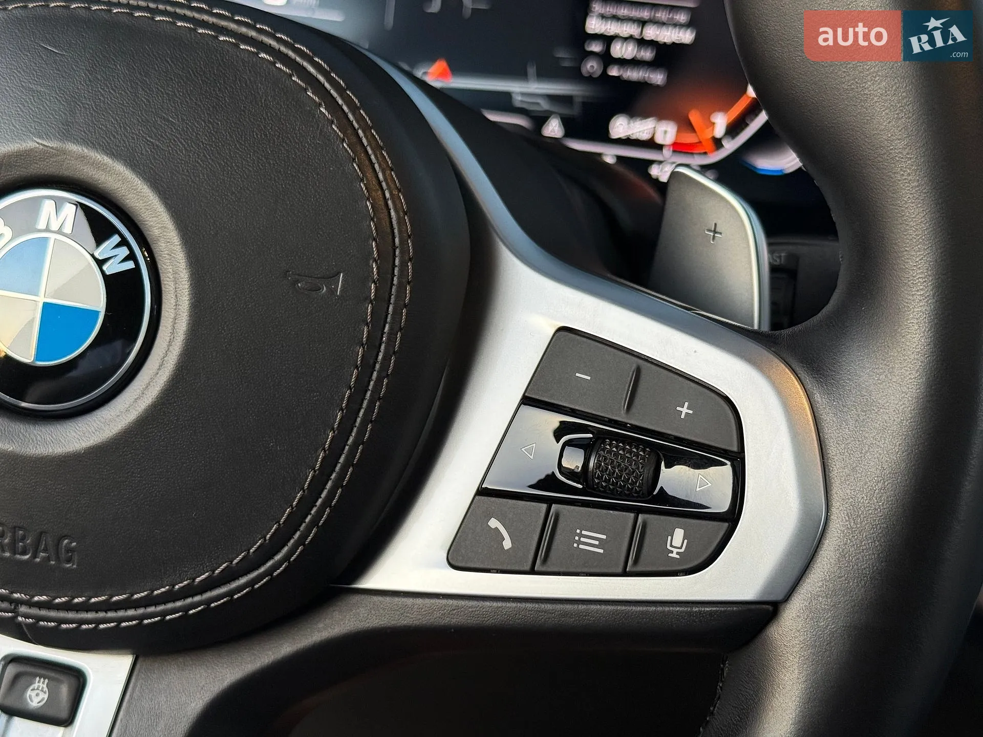 2021 BMW X6 - мініатюра 51
