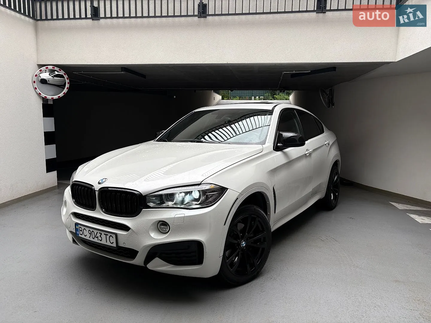 BMW X6 2017 VIN WBAKU210700V53717 фото оголошення 16 з 16