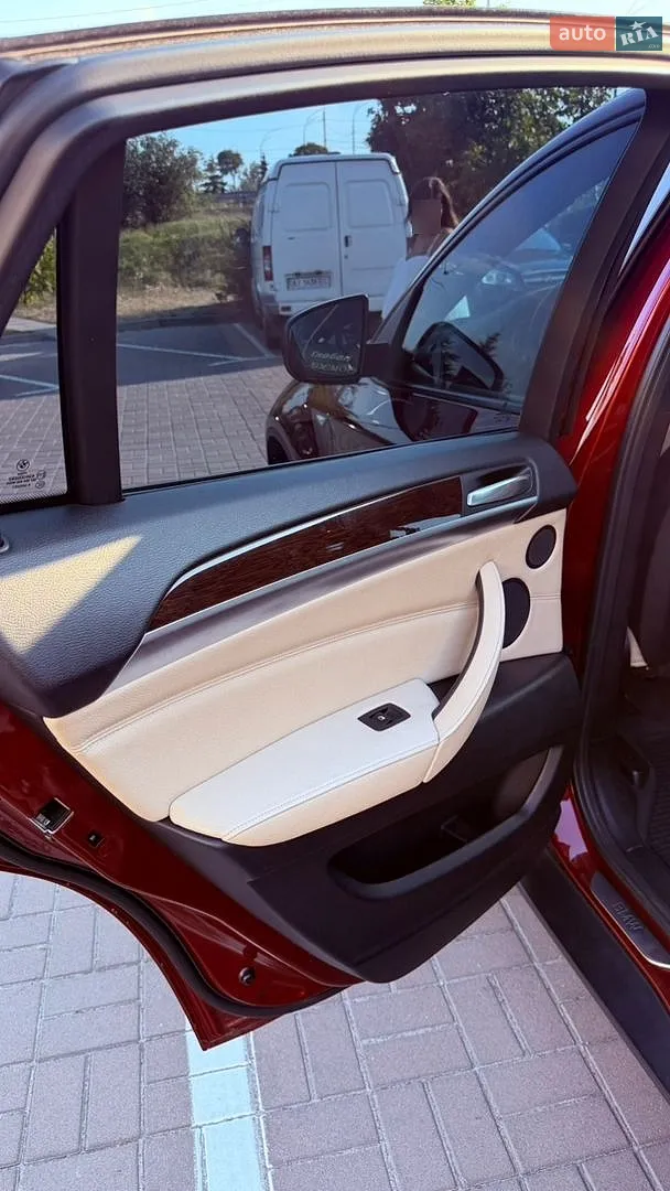 2011 BMW X6 - мініатюра 16