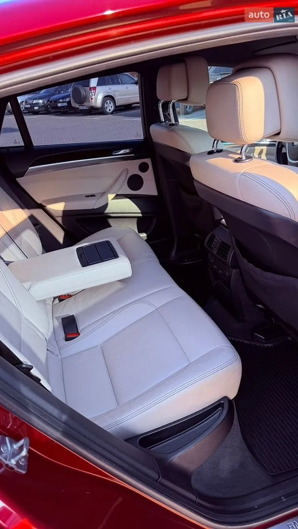 2011 BMW X6 - мініатюра 21