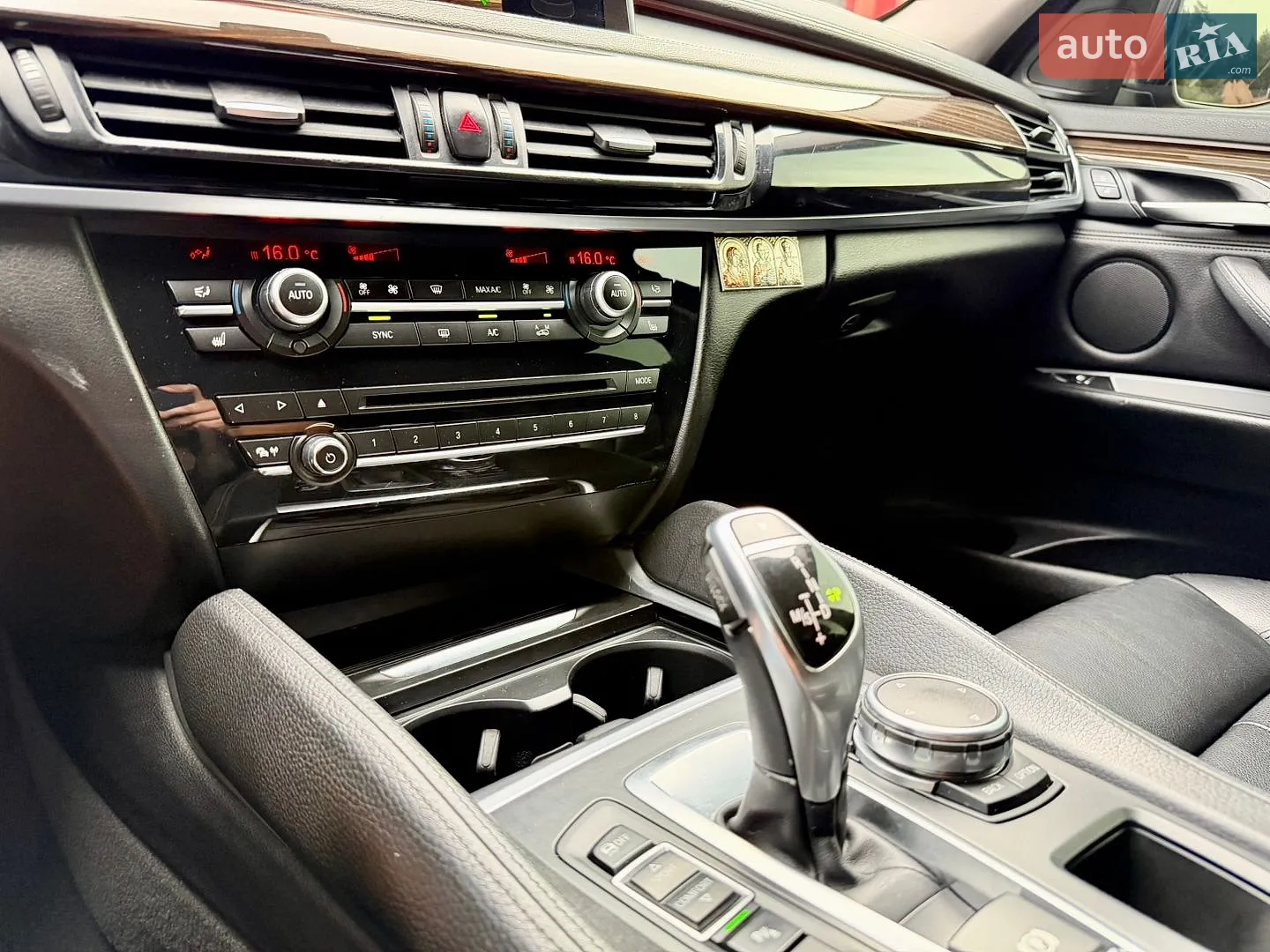 2016 BMW X6 - мініатюра 51