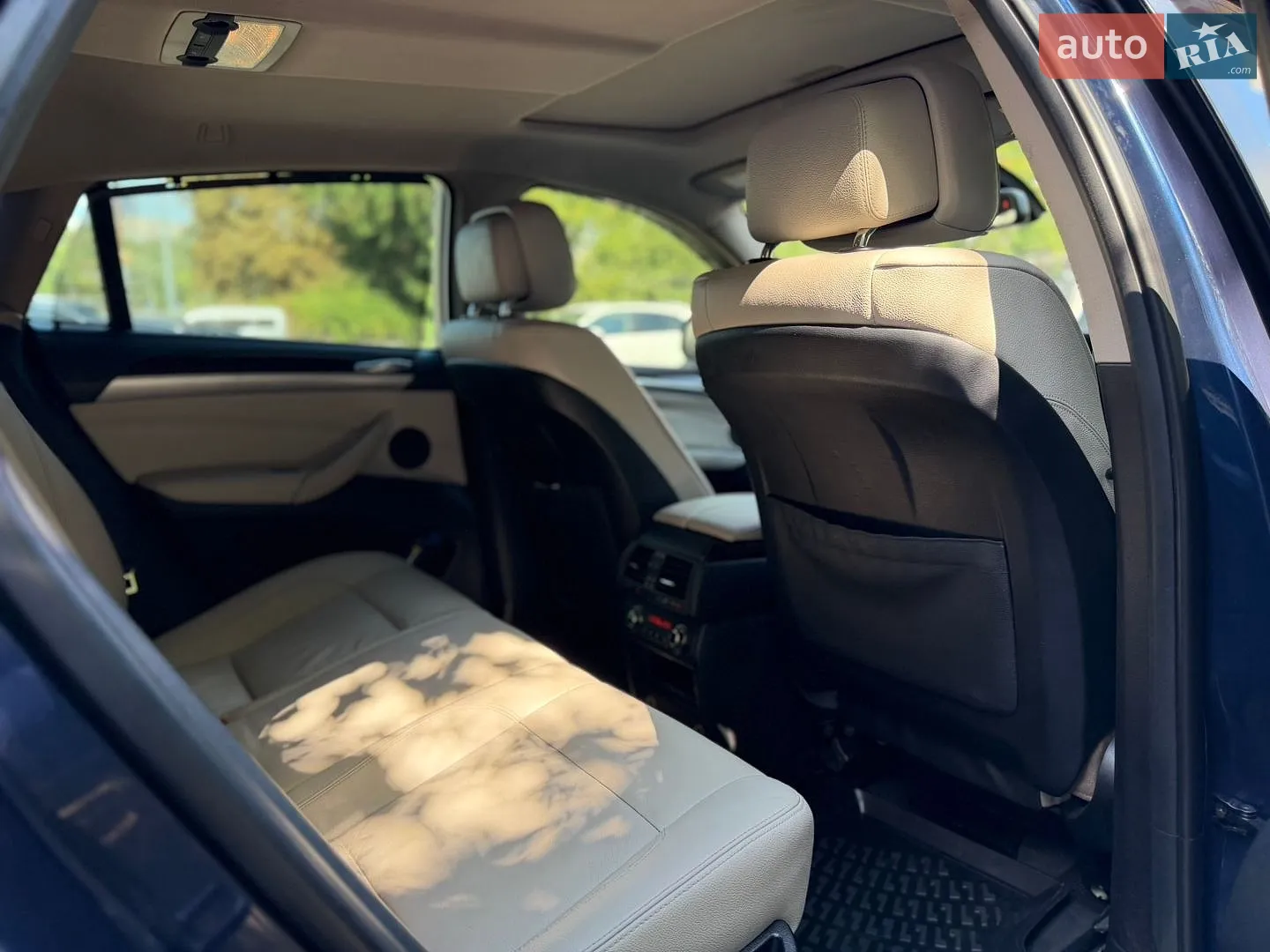2011 BMW X6 - мініатюра 11