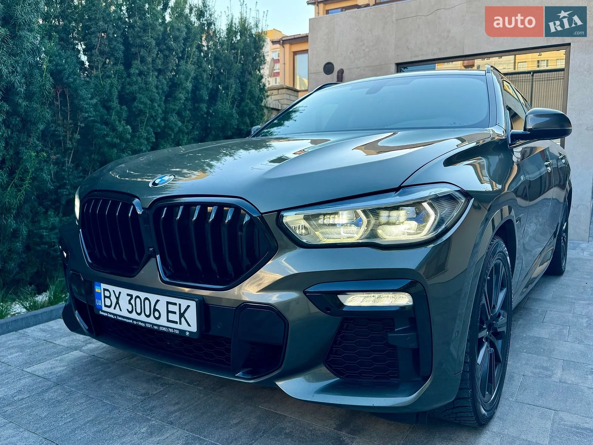 2020 BMW X6 - мініатюра 3