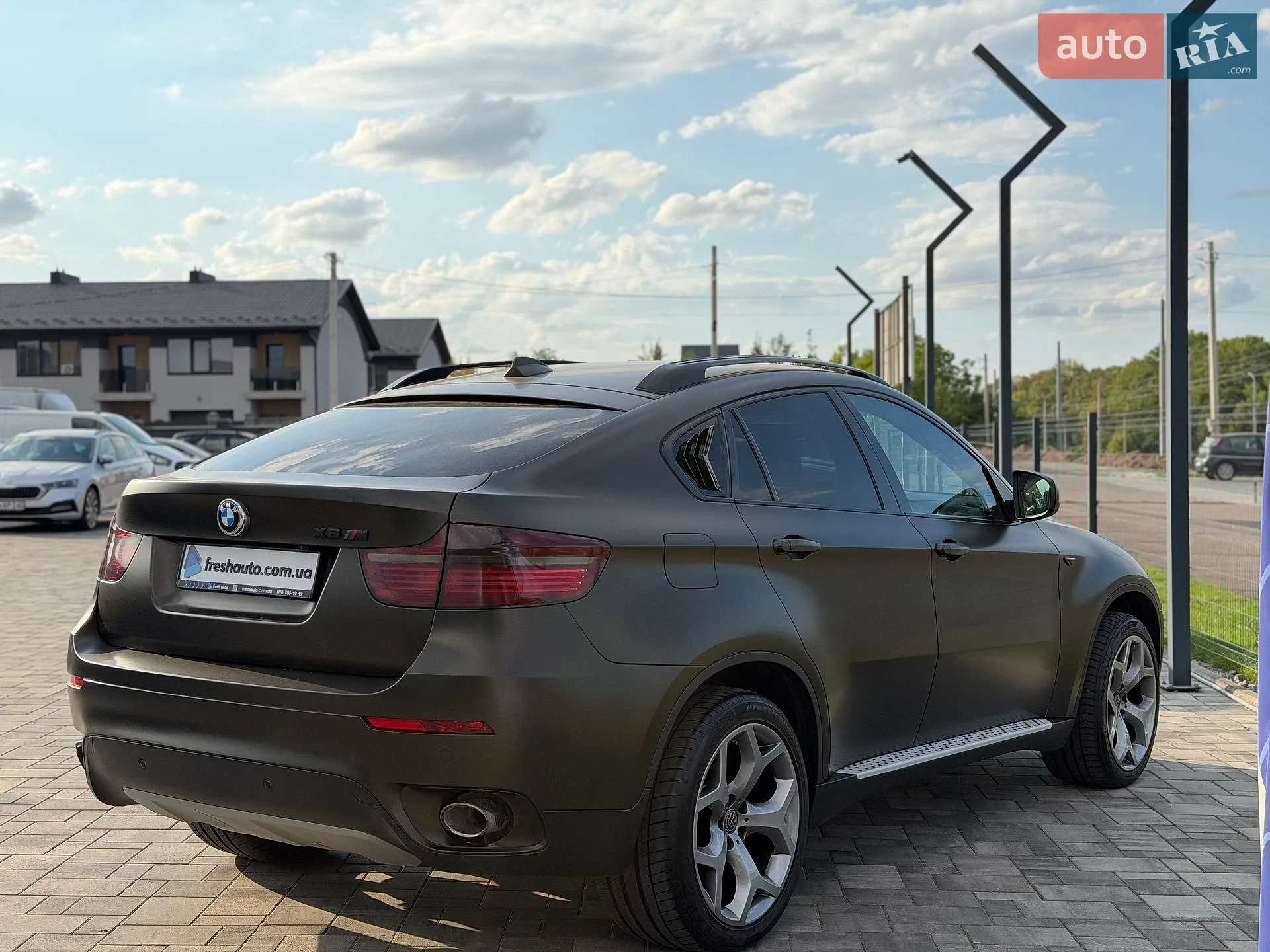 2010 BMW X6 - мініатюра 10