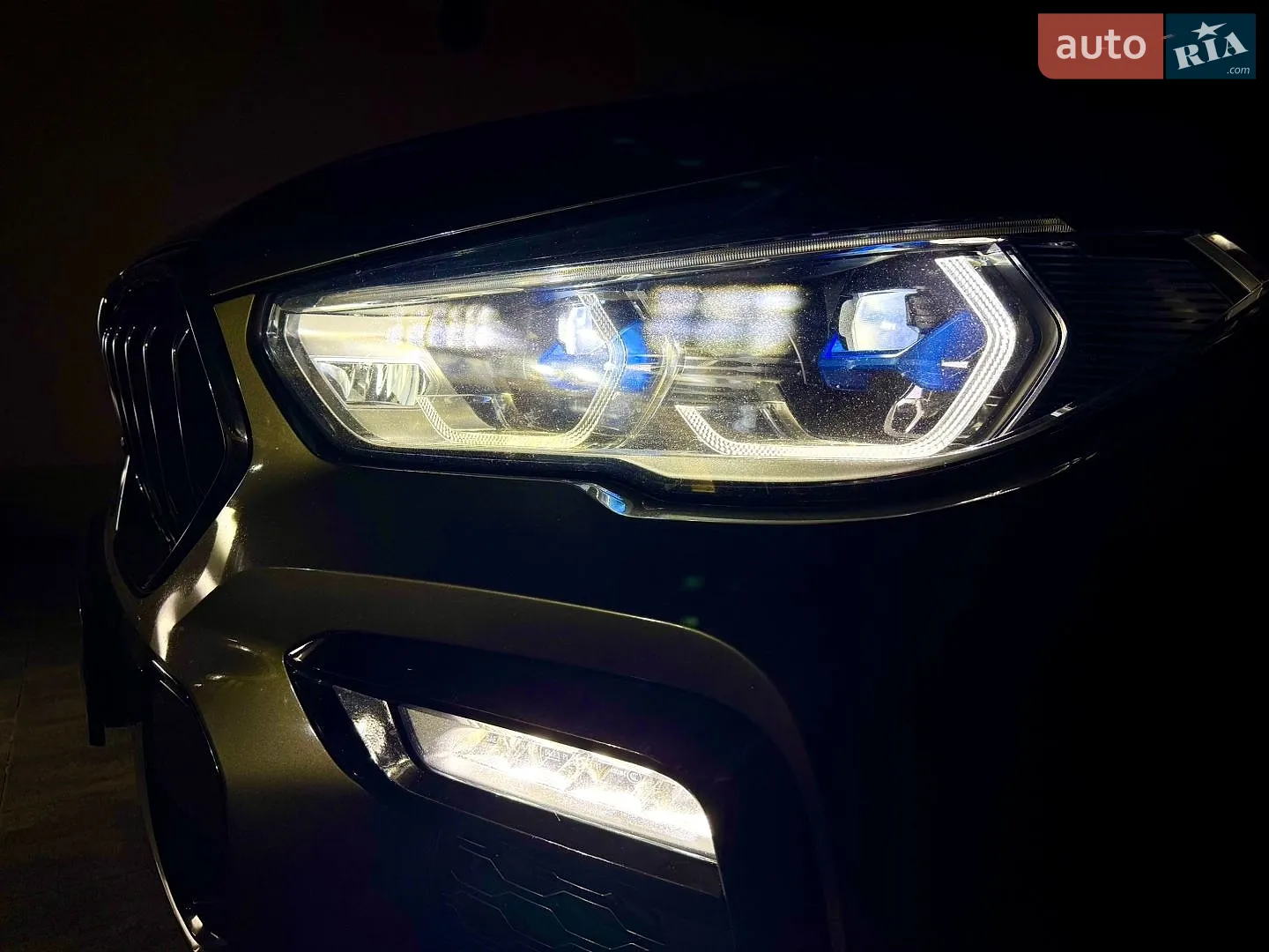 2020 BMW X6 - мініатюра 31