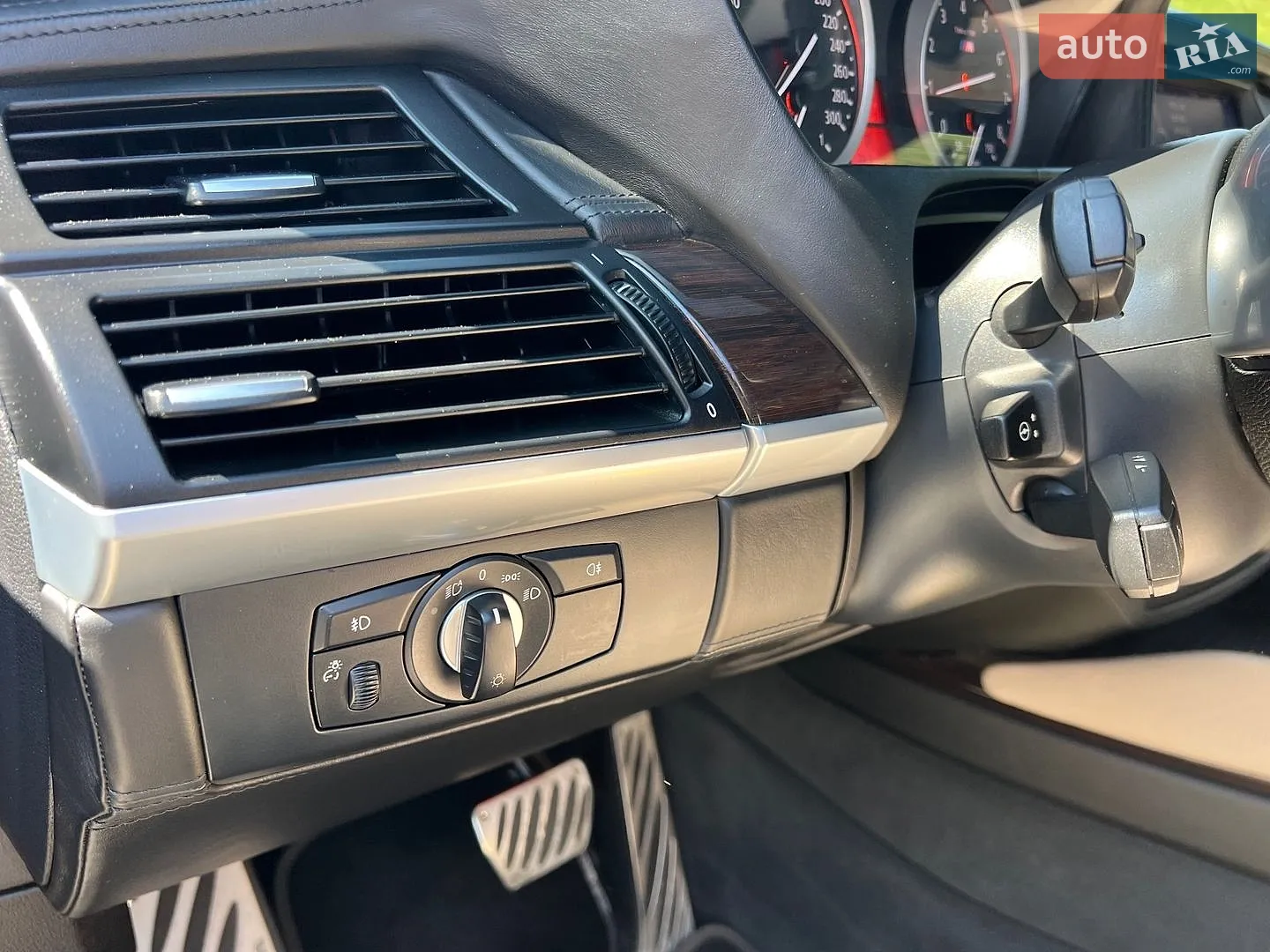 2011 BMW X6 - мініатюра 9