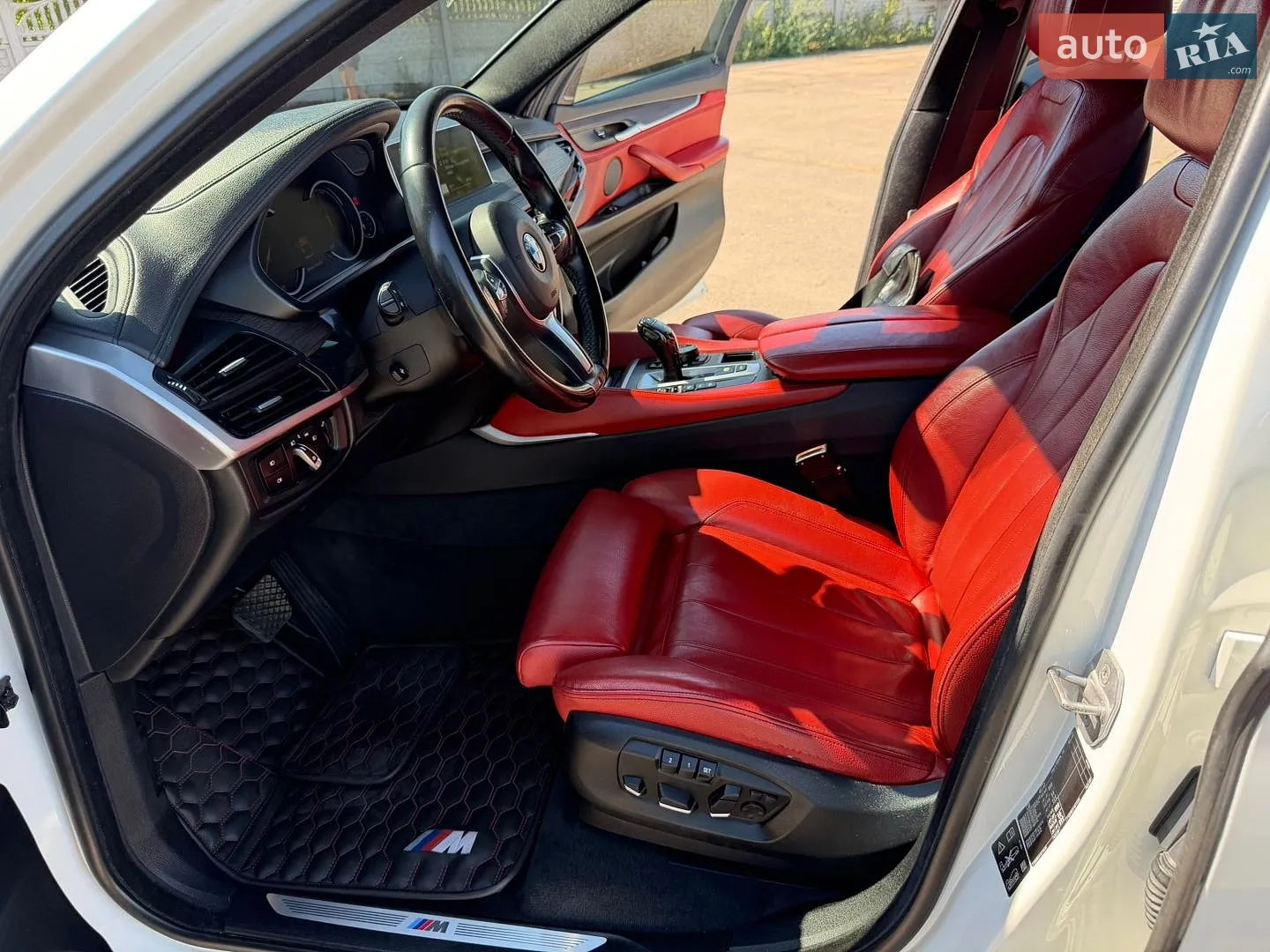 2015 BMW X6 - мініатюра 9