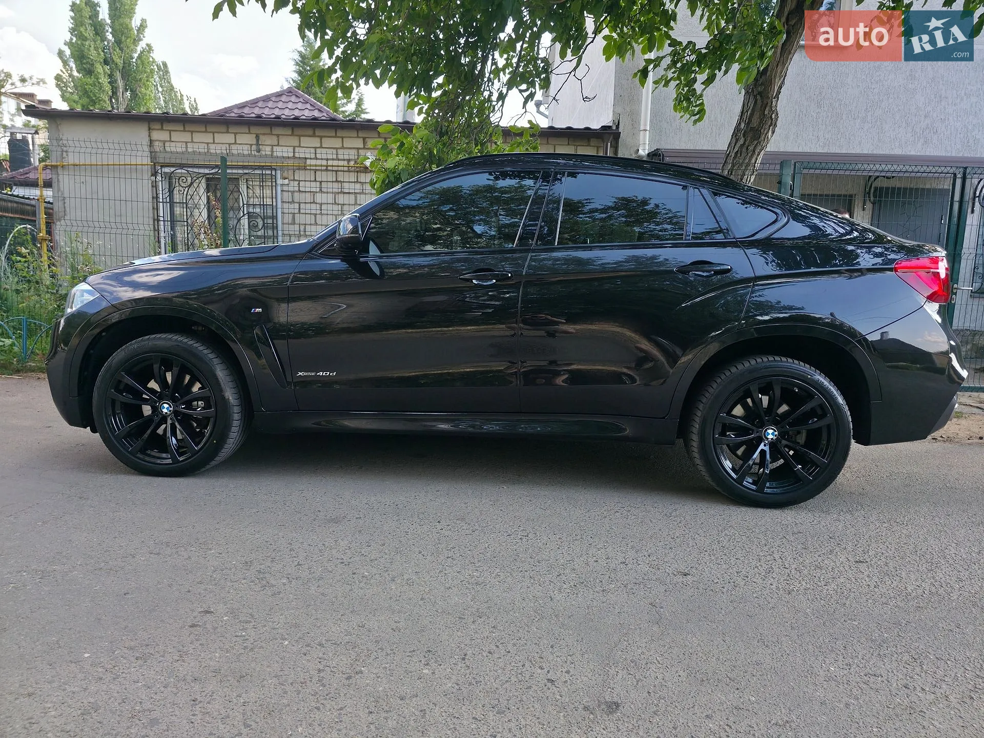 2016 BMW X6 - мініатюра 3