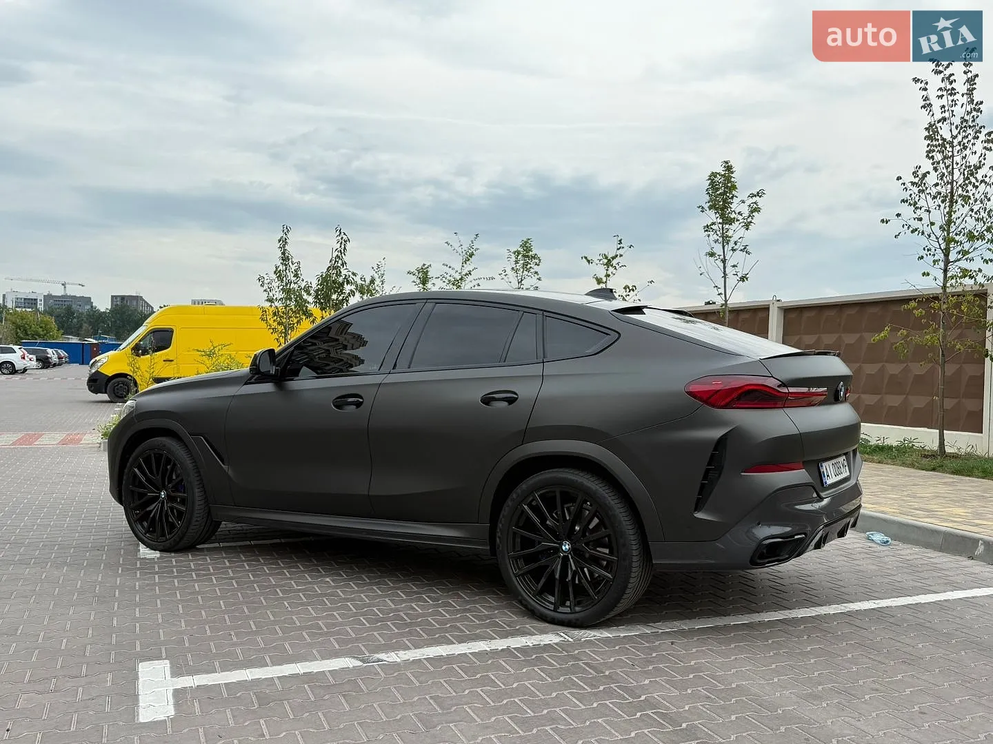 2020 BMW X6 - мініатюра 15