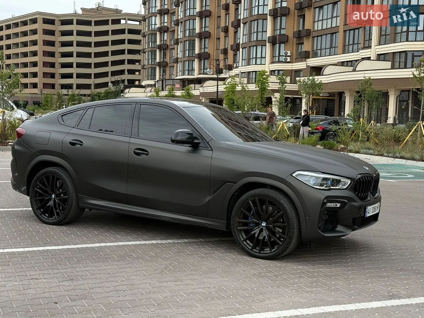 2020 BMW X6 - мініатюра 29