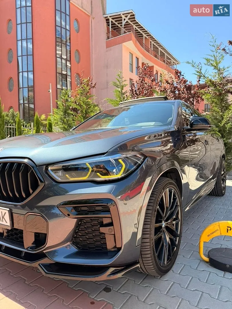 2021 BMW X6 - фото 1