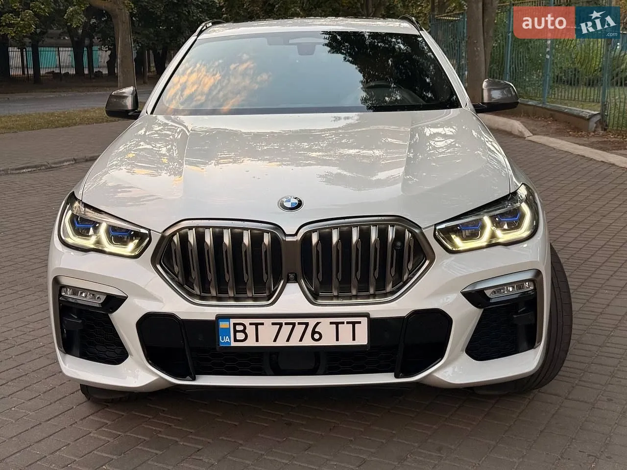 2020 BMW X6 - фото 1