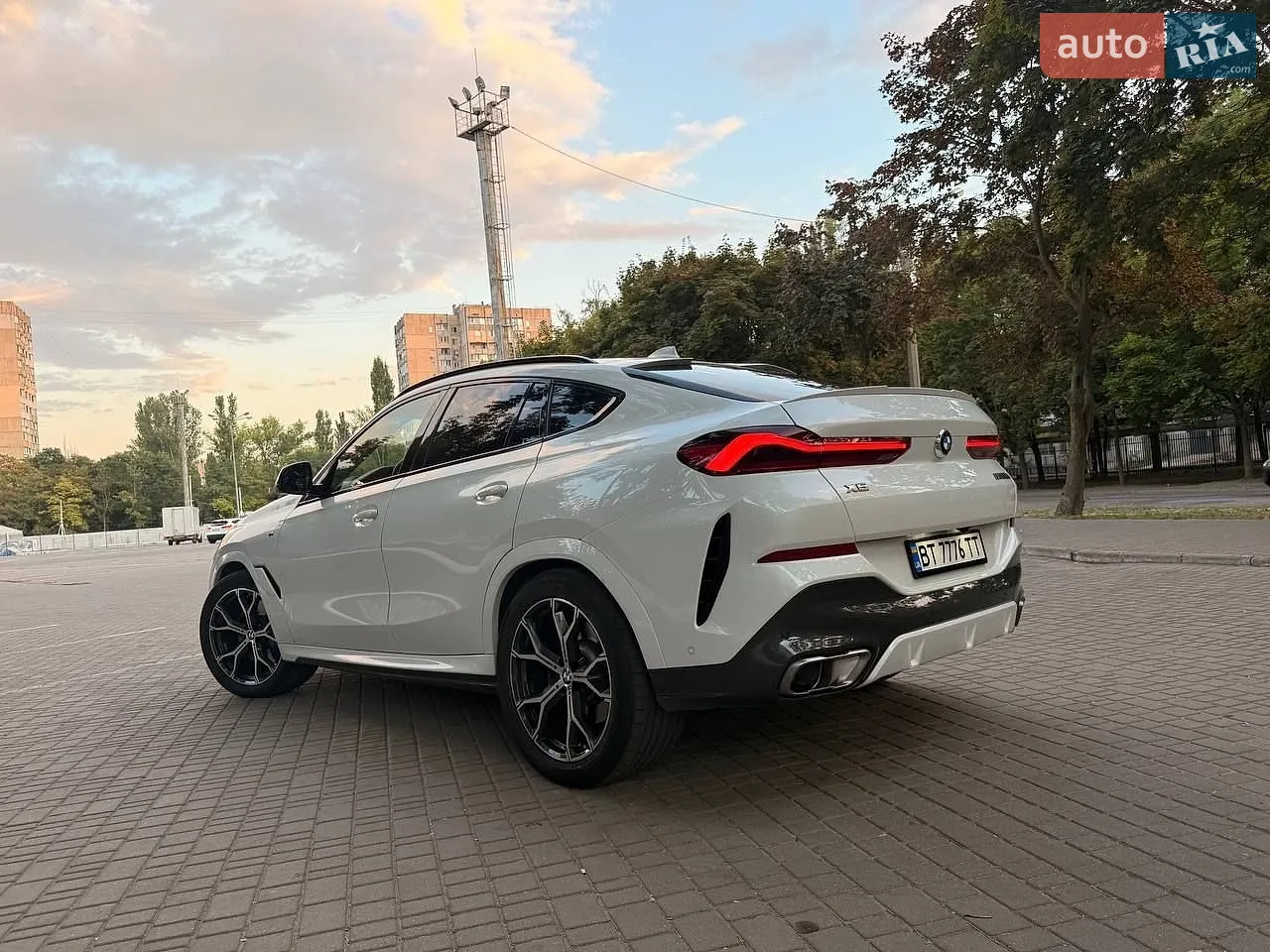 2020 BMW X6 - мініатюра 13