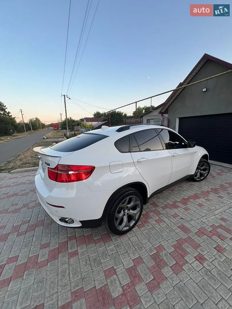 2011 BMW X6 - мініатюра 4