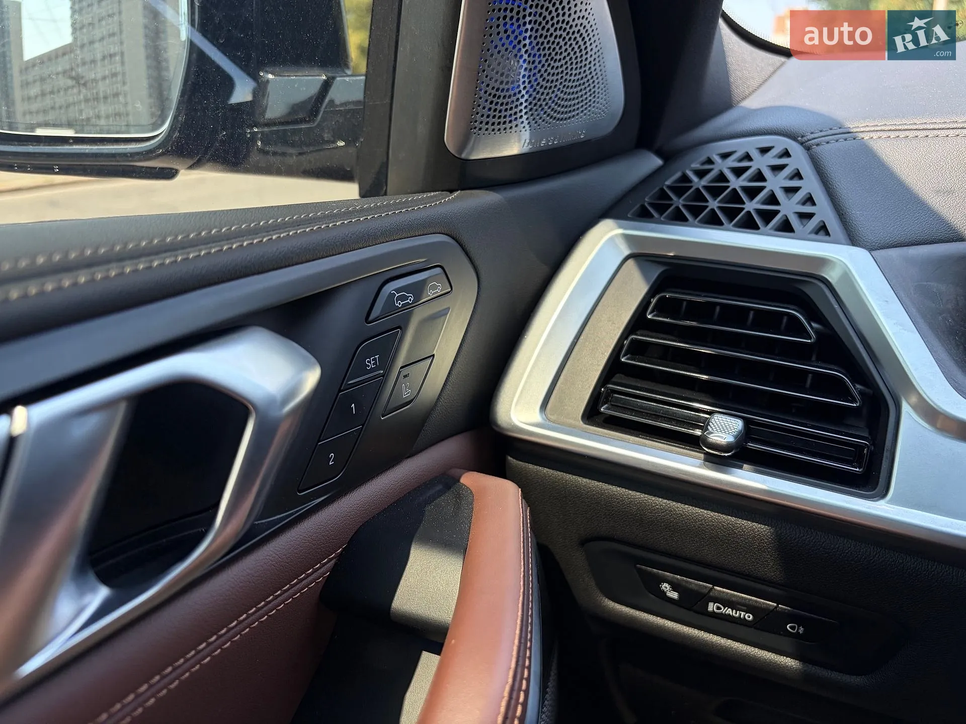 2023 BMW X6 - мініатюра 9