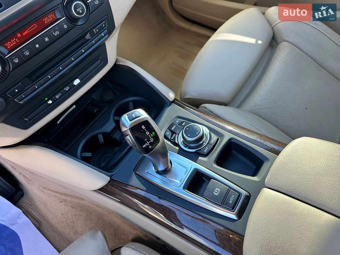 2012 BMW X6 - мініатюра 9