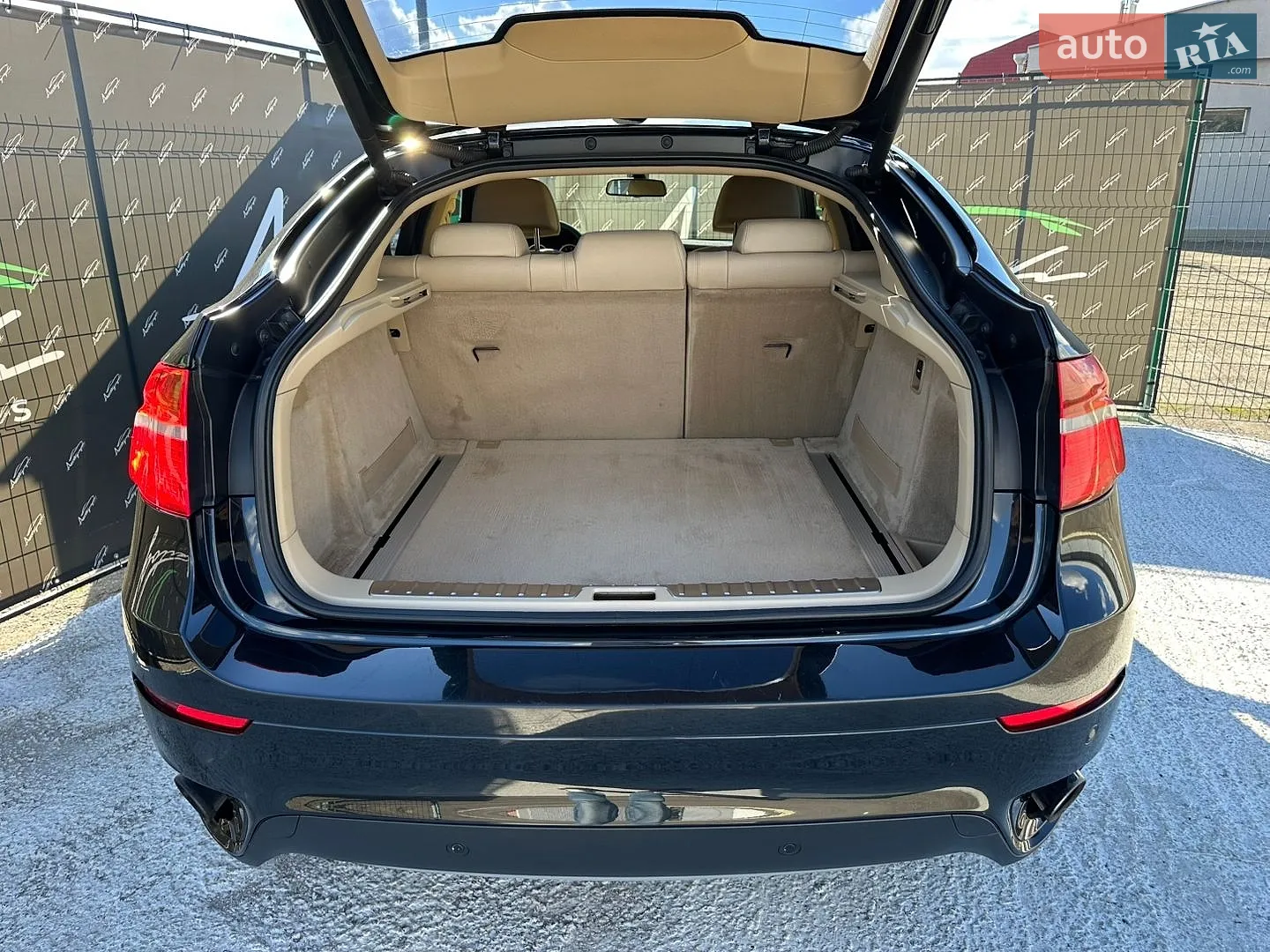 2012 BMW X6 - мініатюра 28