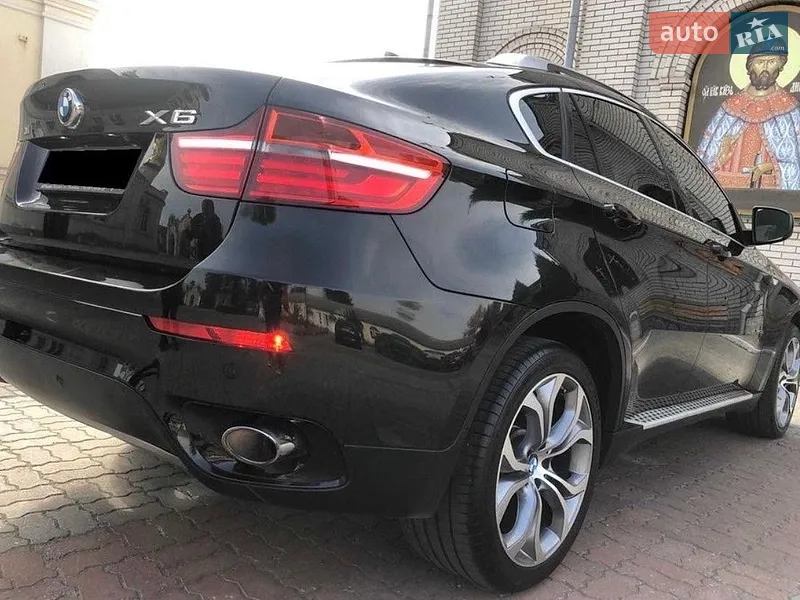 BMW X6 2013