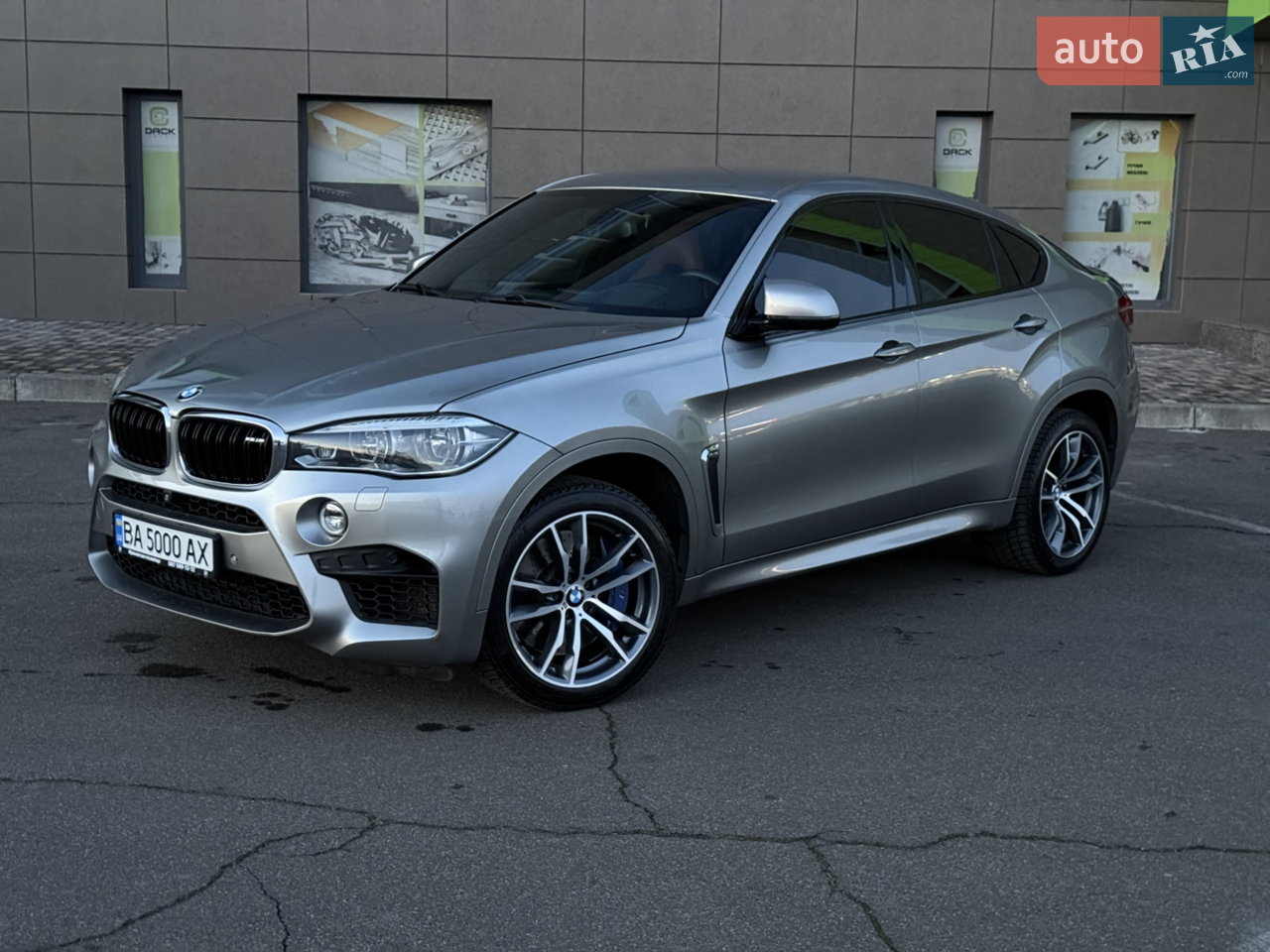 2016 BMW X6 M - мініатюра 54