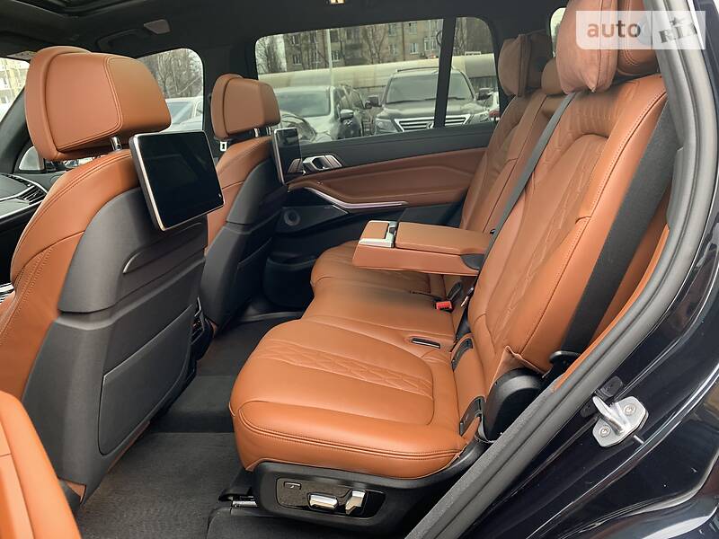 Позашляховик / Кросовер BMW X7 2019 в Києві