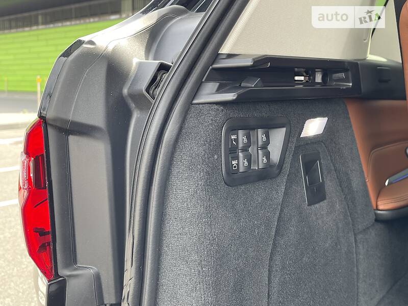 Позашляховик / Кросовер BMW X7 2020 в Києві